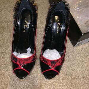 Ellie spellbound pumps size 6
